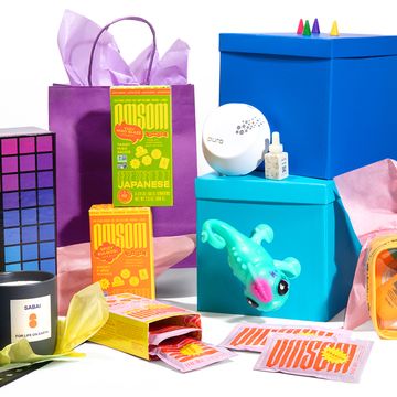 hues and cues game, omsom, sabai candle, chameleon toy, pura air freshener, bum bum set, baggu oven it