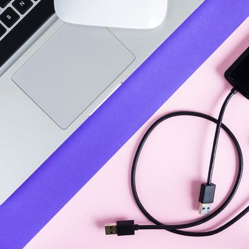 macbook with mouse and external harddrives macbook with mouse and external harddrives