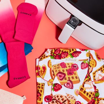 kosterina olive oil, our place perfect pot, cosori air fryer, print fresh waffle pajamas, comrad compression socks, sprocket photo printer